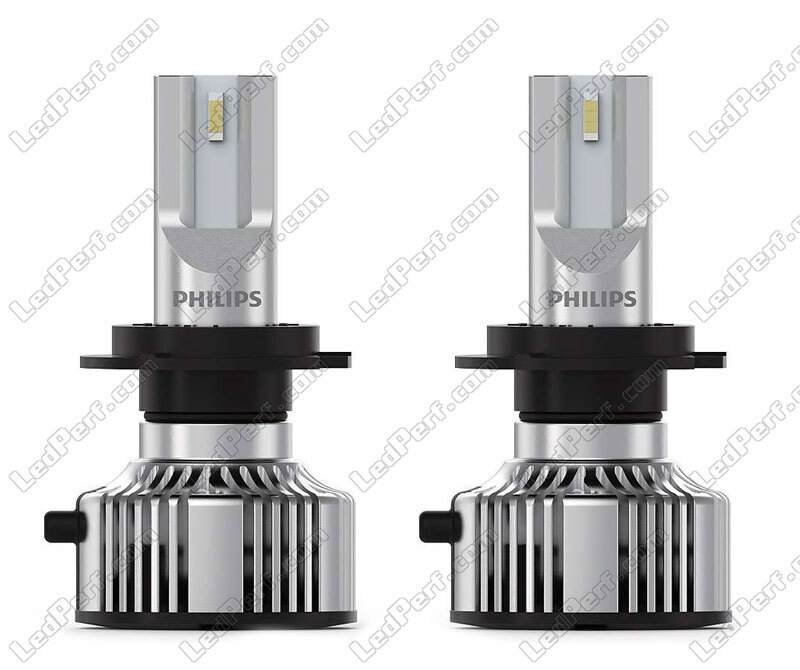 https://www.ledperf.us/images/ledperf.com/high-power-led-bulbs-and-led-conversion-kits/h7-led-bulbs-and-h7-led-kits/leds-kits/h7-led-bulbs-kit-philips-ultinon-essential-led-11972ue2x2_229619.jpg