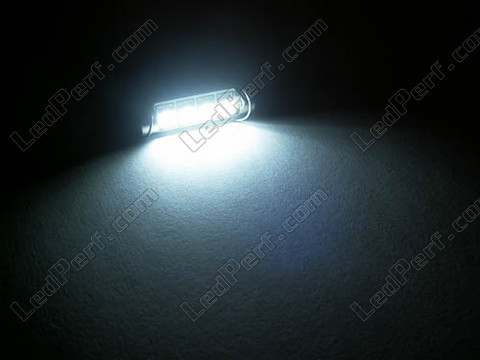 white 44mm LED Festoon hook for Ceiling Light, Trunk, glove box, licence plate - 561 - 563 - 567 - C10W
